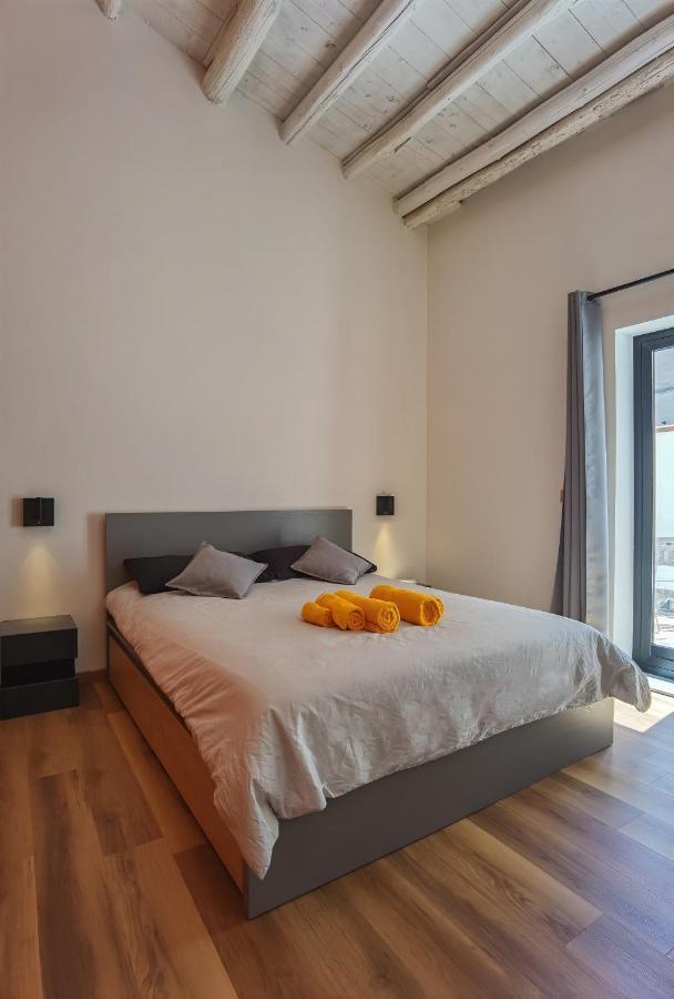 Montesanto36 Apartments Palermo Luaran gambar